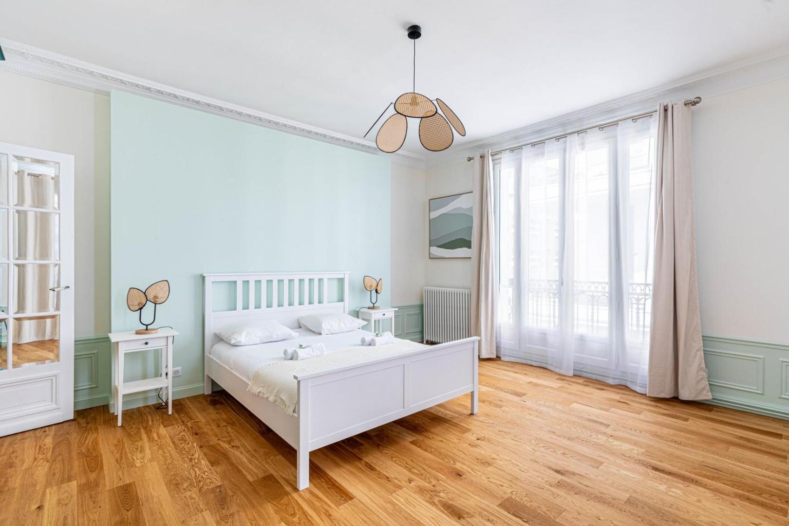 Guestready - Apt Moderne - Direct Champs Elysees Apartamento Clichy Exterior foto