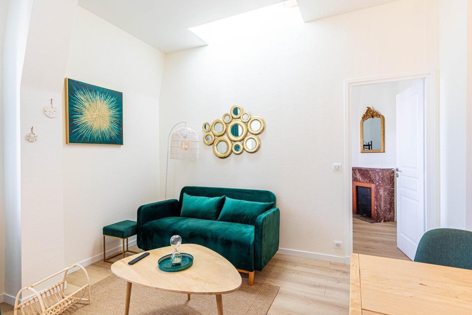 Guestready - Apt Moderne - Direct Champs Elysees Apartamento Clichy Exterior foto